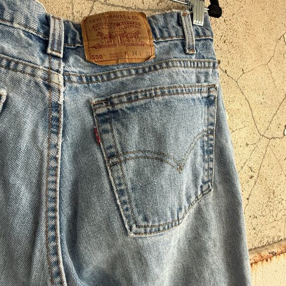 Levi's Other - Vtg 90s Levi’s 550 Jeans Mens 34x32 Relaxed Fit Tapered Leg Light Wash Denim USA